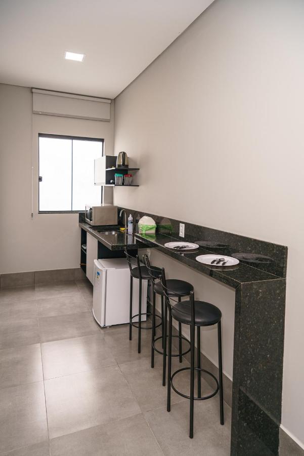 شقة فوز دو إيغواسو  في Apartamento Com Cozinha Privativa المظهر الخارجي الصورة