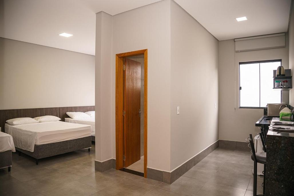شقة فوز دو إيغواسو  في Apartamento Com Cozinha Privativa المظهر الخارجي الصورة